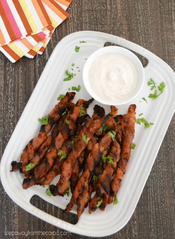 Chipotle Bacon Twists with a Sour Cream Dip - a spicy and smoky low carb appetizer or snack!