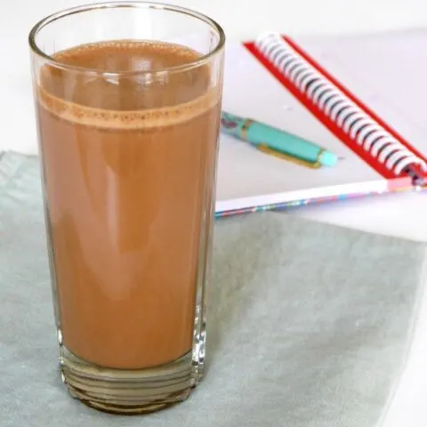 Low Carb Chocolate Breakfast Shake