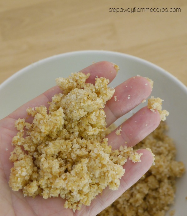 Low Carb Rhubarb Crumble - a delicious gluten free and sugar free dessert recipe