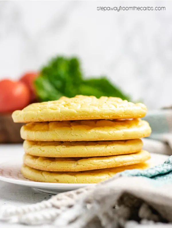 What is Cloud Bread? Find out all about this low carb, keto, and gluten free alternative to bread! With video tutorial.