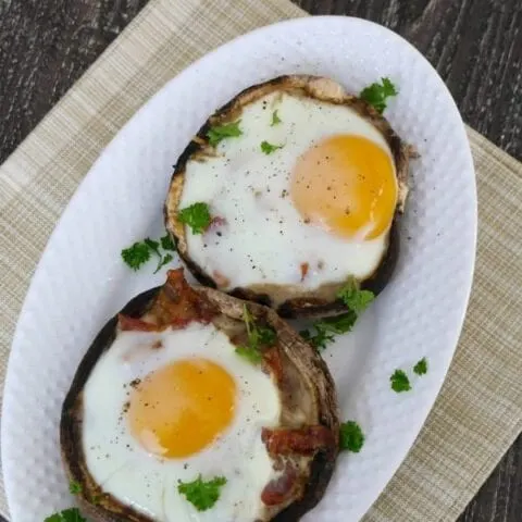 Egg and Bacon Stuffed Mushrooms