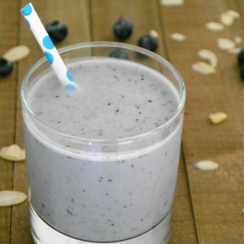 Low Carb Almond and Blueberry Shake