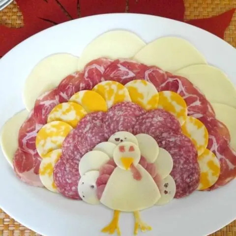 zero carb platter shaped like a turkey