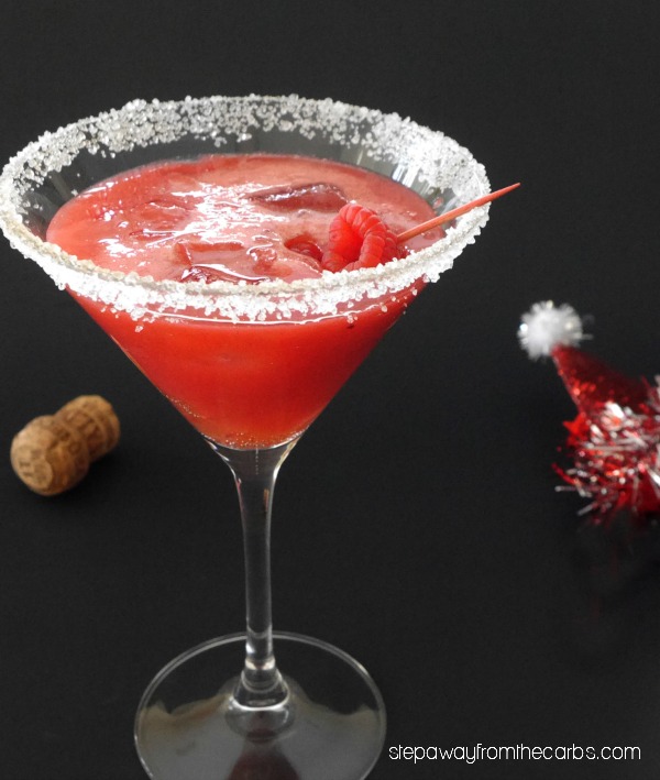 Low Carb Santa Cocktail - a sugar-free fruity festive drink!