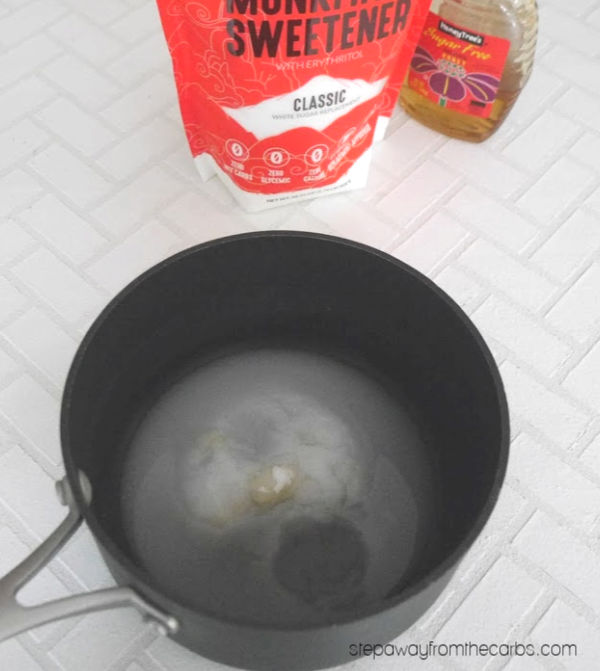 Sugar Free Marshmallow Fluff - a low carb sweet treat!