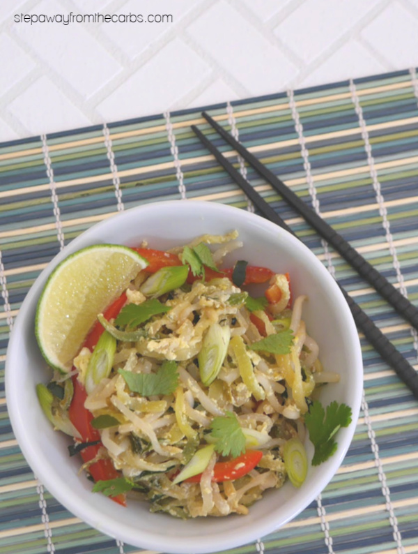 Low Carb Pad Thai - a vegetarian dish made with zucchini noodles