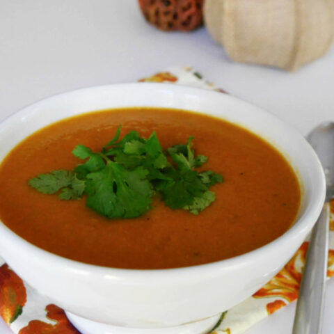 Low Carb Pumpkin Soup with Indian Spices