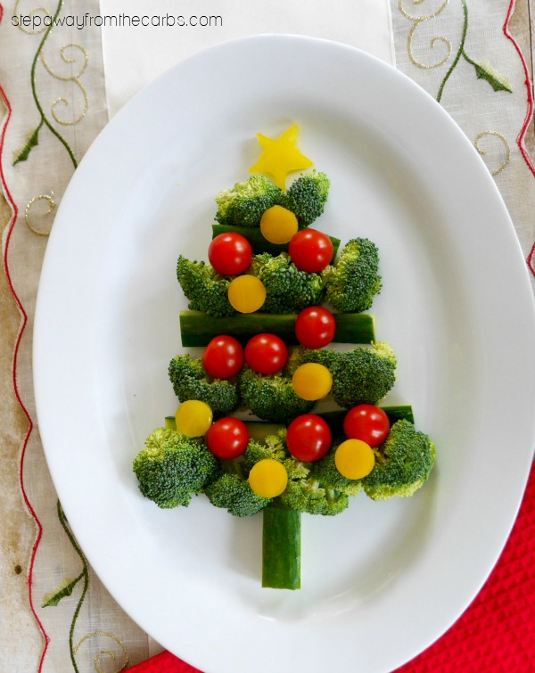 Low Carb Veggie Christmas Tree - a festive and fun dish for parties!