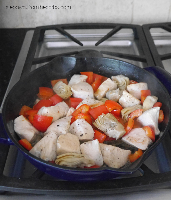 Low Carb Chicken Skillet with Red Pepper and Artichoke - a simple lunch recipe