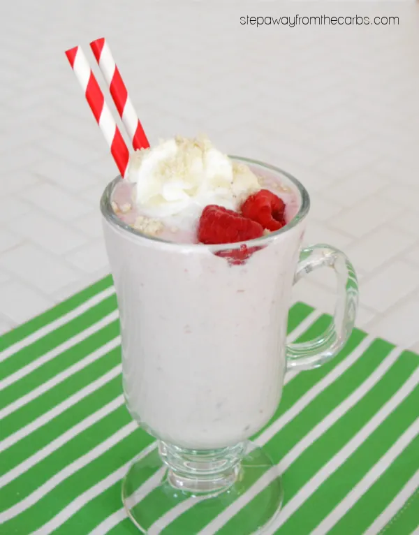 Low Carb Raspberry Cheesecake Shake - sugar free, LCHF, and keto recipe
