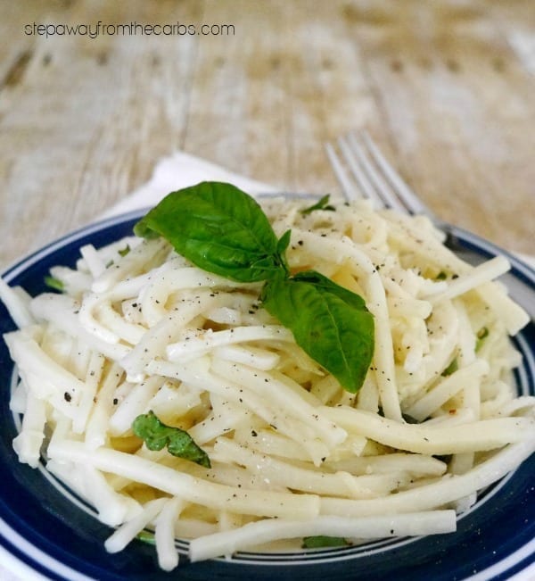 Low Carb Palmini Noodles - a healthy pasta alternative made from hearts of palm!