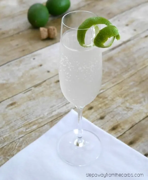 Low Carb Sparkling Margarita - a refreshing and sugar free cocktail recipe 