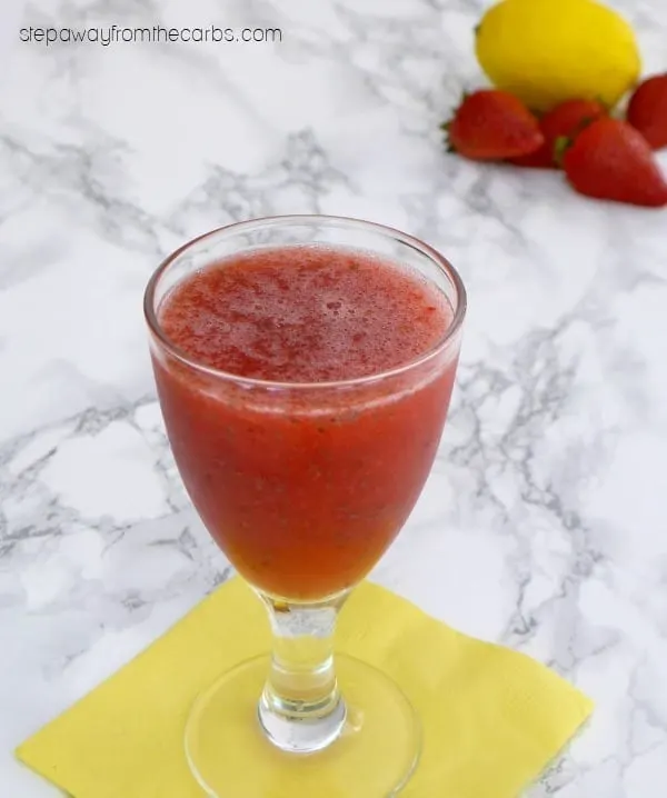 Low Carb Strawberry Chia Cooler - a super refreshing sugar free drink recipe