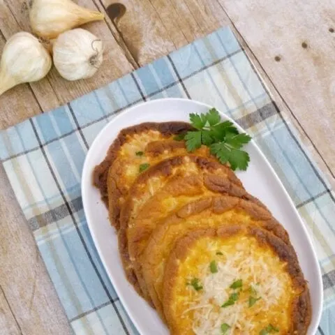 Almost Zero Carb Garlic Bread