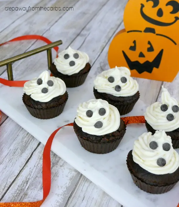Low Carb Ghost Cupcakes - perfect for Halloween! Keto, sugar free, and gluten free recipe. 