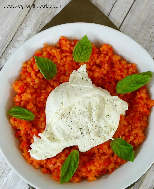 Cauliflower Risotto with Roasted Red Peppers and Burrata - a fantastic low carb, keto, LCHF and vegetarian recipe!