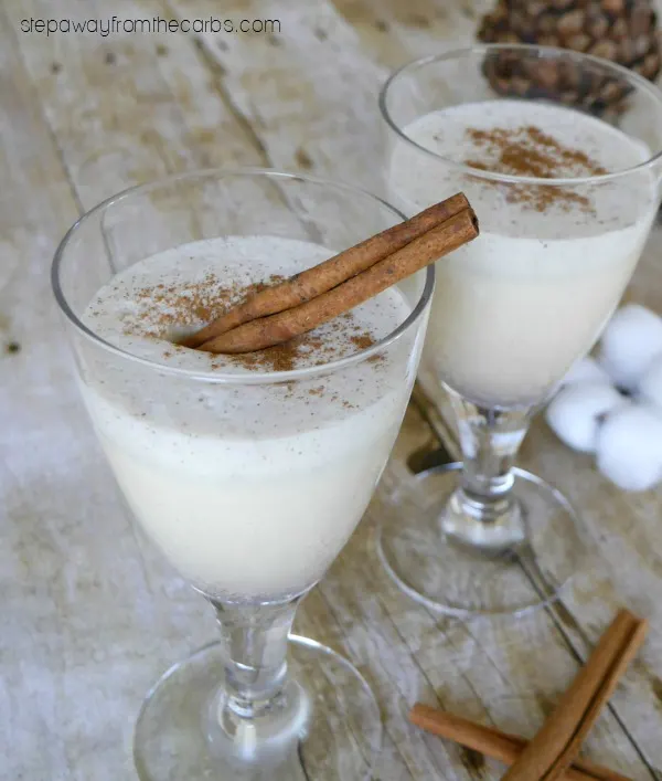 Low Carb Egg Nog - a sugar free, keto, and LCHF chilled cocktail that is perfect for the winter!