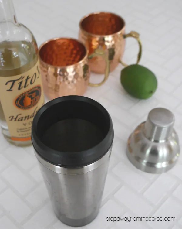 Low Carb Pumpkin Moscow Mule - an autumnal sugar free and keto friendly cocktail!