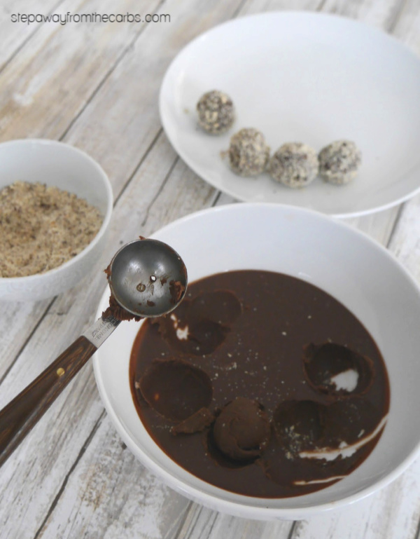 Low Carb Chocolate Hazelnut Truffles - a delicious "nutella" style sweet treat! Sugar free and keto recipe.