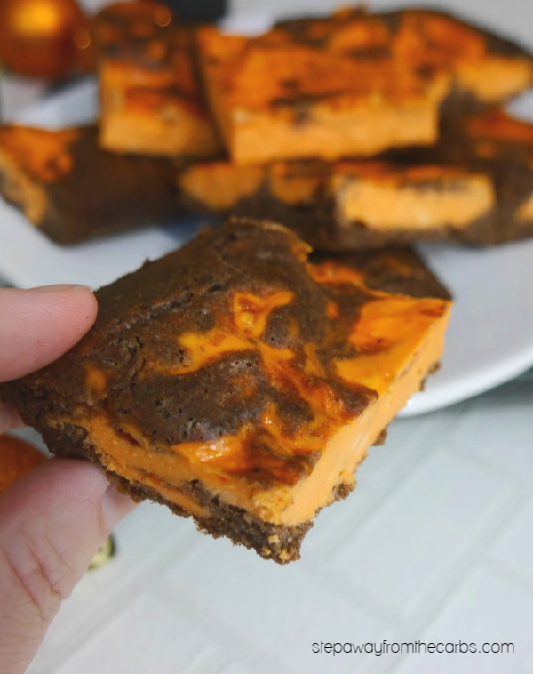 Low Carb Halloween Brownies - a tasty treat for the whole family! Low carb and keto recipe.