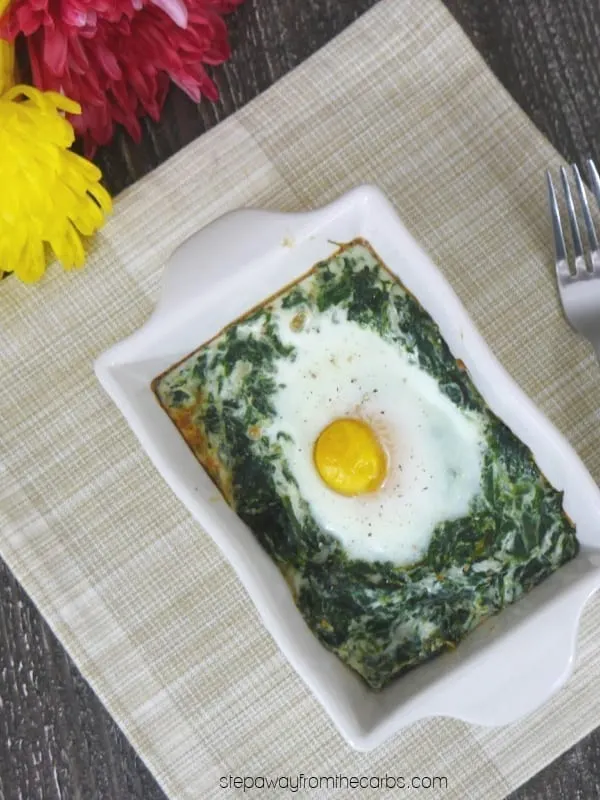 Low Carb Eggs Florentine - a baked dish perfect for breakfast or brunch! Keto and LCHF recipe.