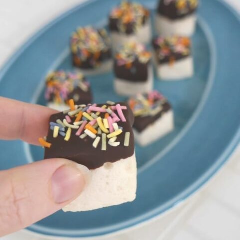 How to Make Low Carb Chocolate Dipped Marshmallows
