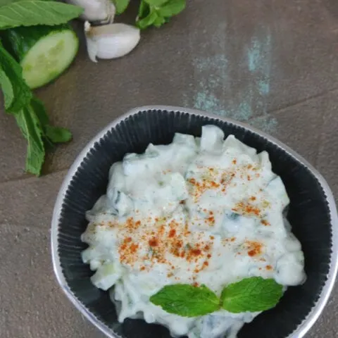 Low Carb Raita with Cucumber and Mint
