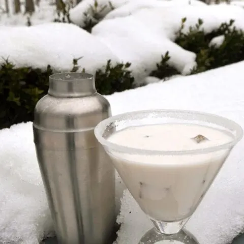 Low Carb Snowflake Cocktail