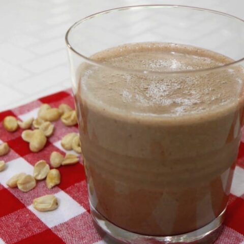 Low Carb Chocolate Peanut Butter Shake
