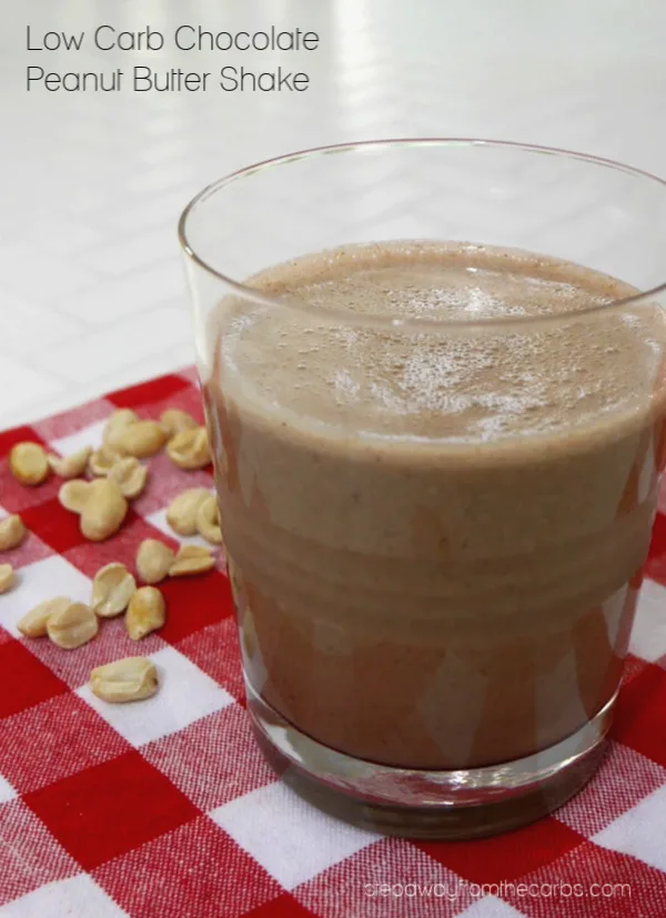 3 Keto Shake Recipes – Chocolate, Peanut Butter & Strawberry