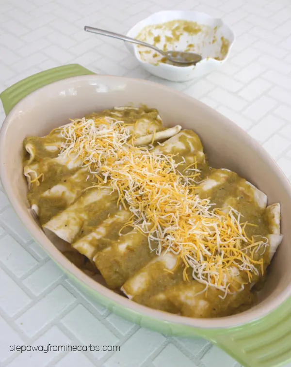 Low Carb Green Chile Enchiladas - a deliciously tasty and filling Mexican-inspired meal!