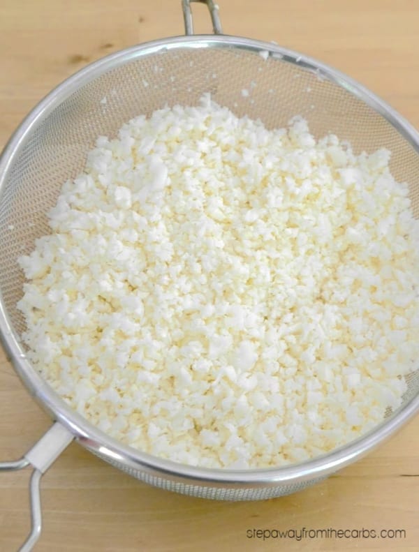 How to Make Cauliflower Rice - a handy tutorial for anyone following a low carb or keto diet!