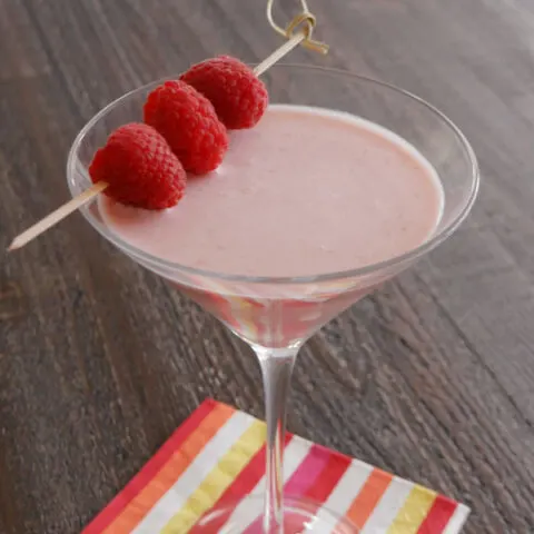 Keto Raspberry Cheesecake Martini