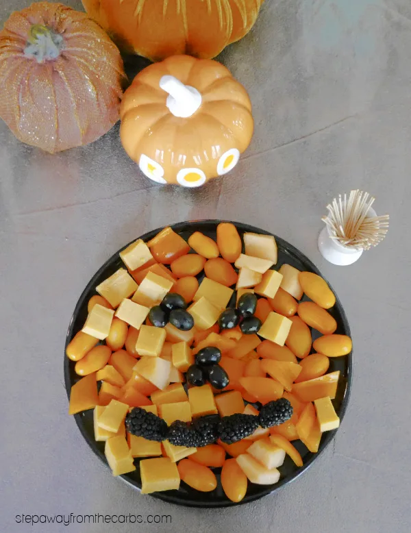 Keto Halloween Snack Tray - a delicious combination of orange and black low carb snack foods!